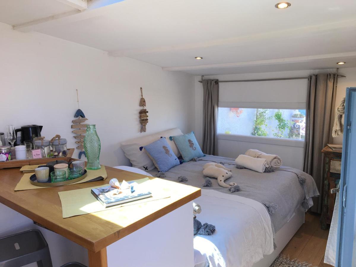 Cabanon De Pecheur En Bord De Lagune Sète Eksteriør billede